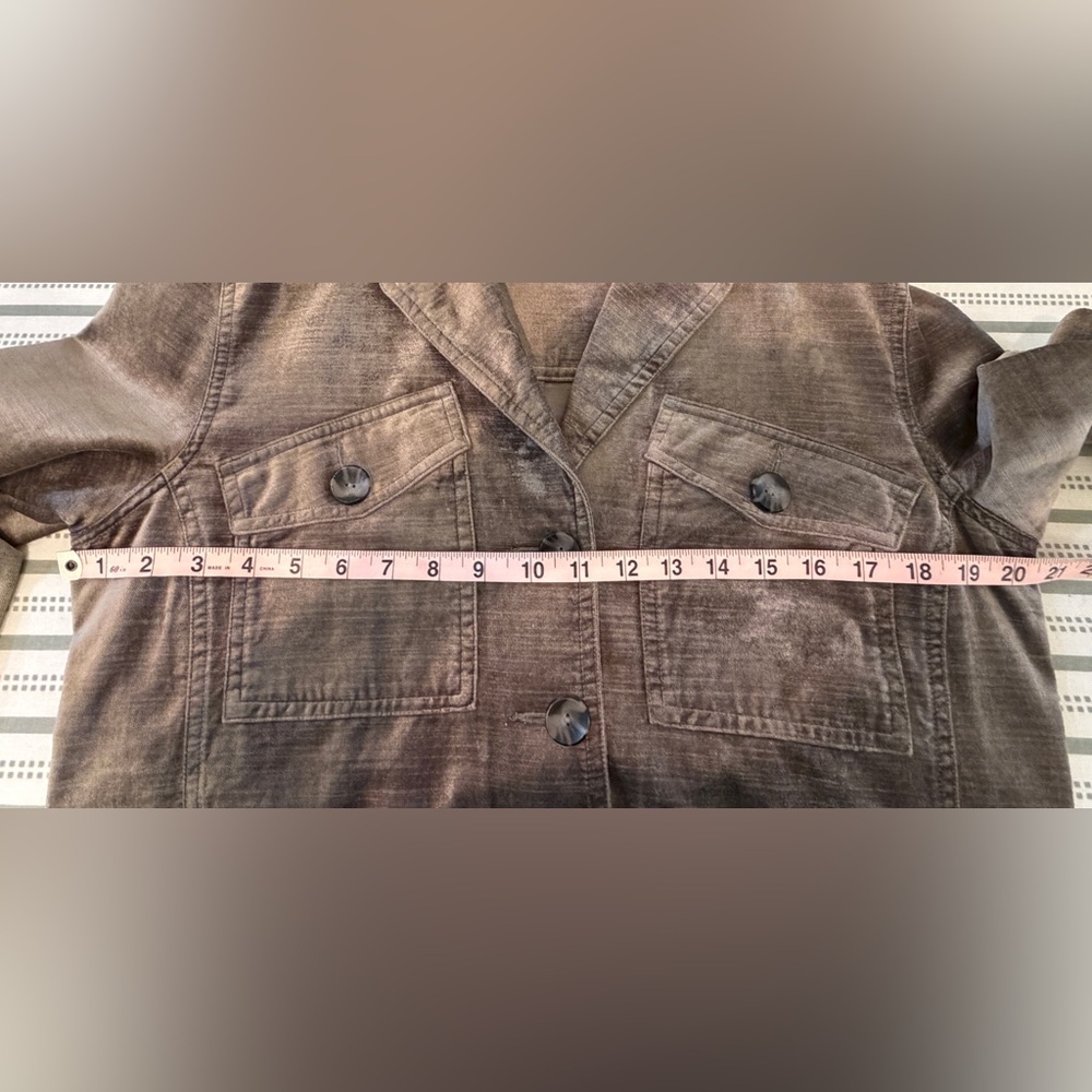 Women's CAbi “Sunday Topper” Velvet Jacket - Picture 9 of 14